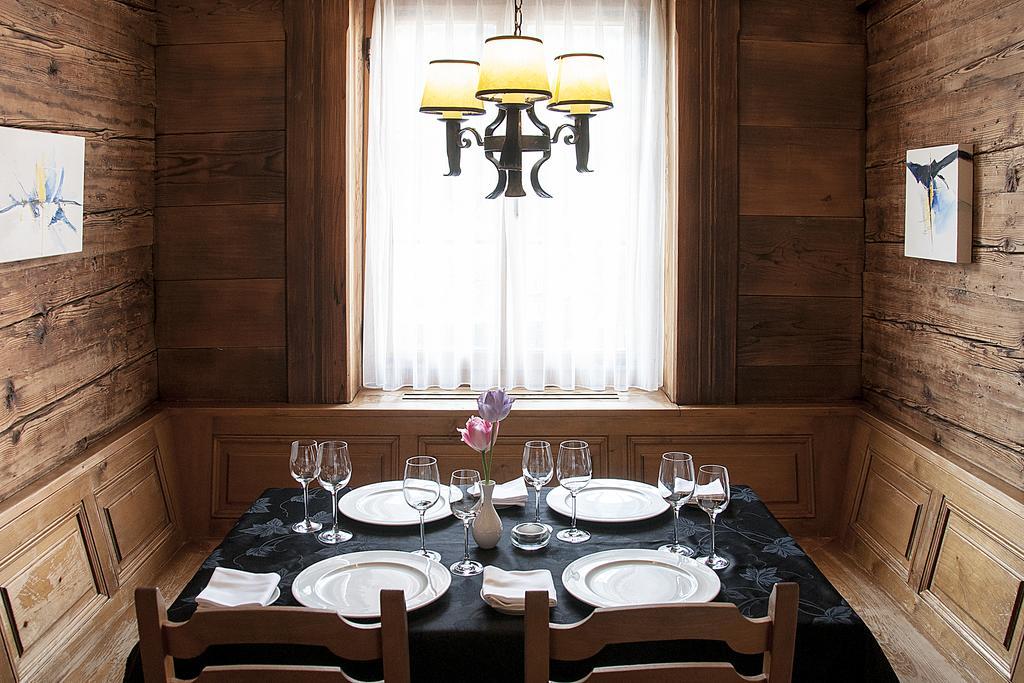 Casa Toedi Restaurant Hotel Trun المظهر الخارجي الصورة